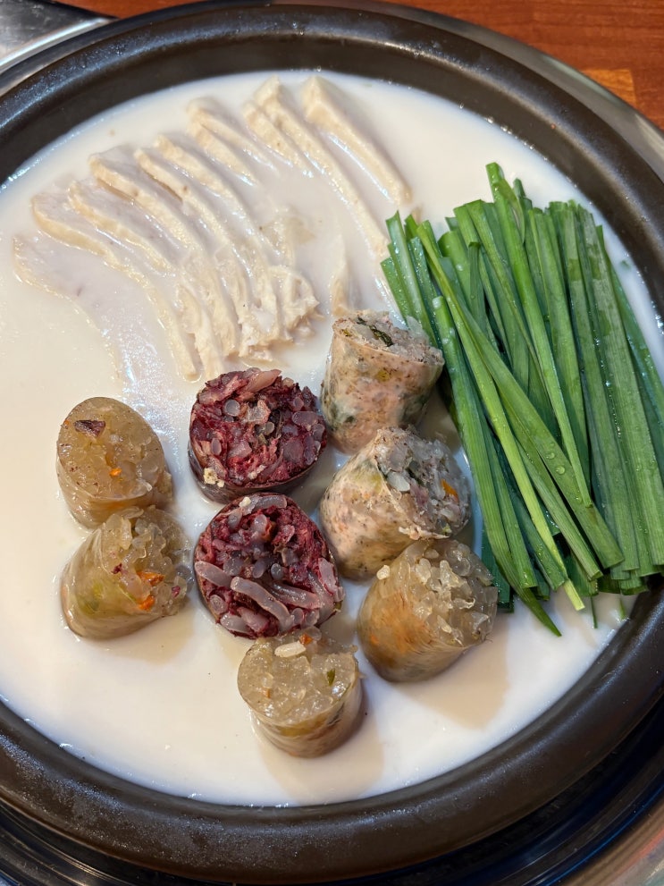  압구정로데오 국밥 맛집 보승회관 항정수육정식 순대국 후기