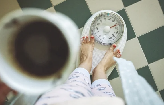   커피, 많이 마실수록 ‘내장지방’ 줄어든다? 日 대규모 연구 결과 공개 