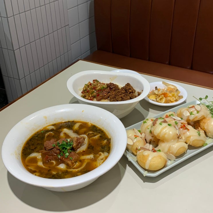  혜화역 점심 맛집 청화원 대학로점 연극 보고 데이트하기 좋은 식당