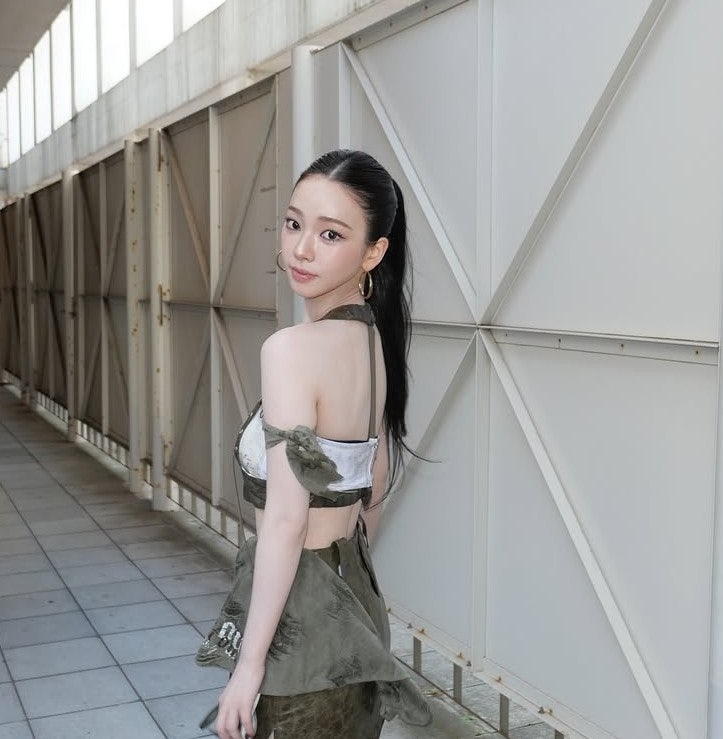  카리나 하이 포니테일 묶는법, 여자 긴머리 헤어스타일 완성