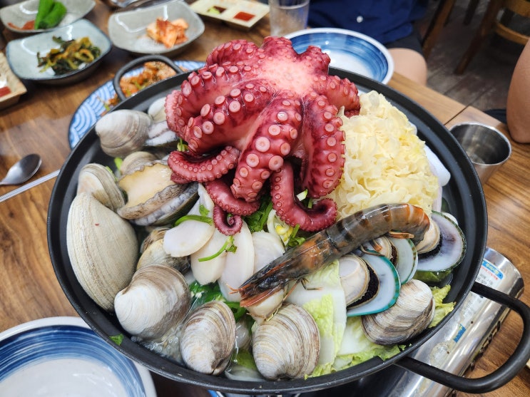 바다상회 평택점 사계절 보양식 황제 통문어 해물전골 소사벌 맛집
