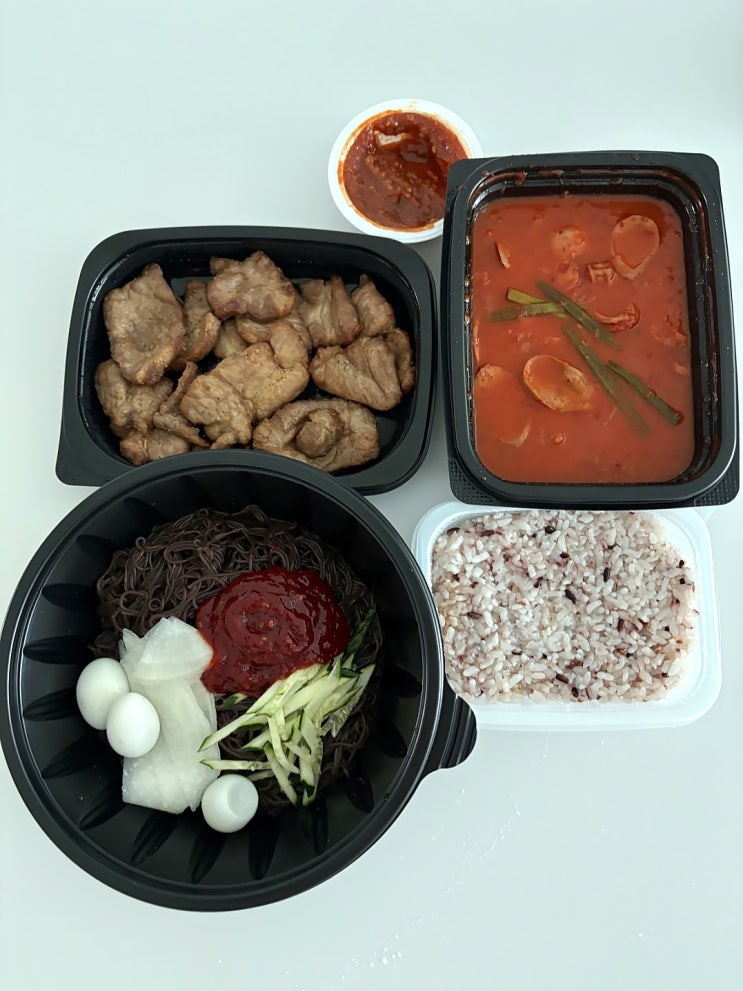  집에서 즐기는 배달 삼겹살, 리뷰로 인정받은 고기극찬 경주점