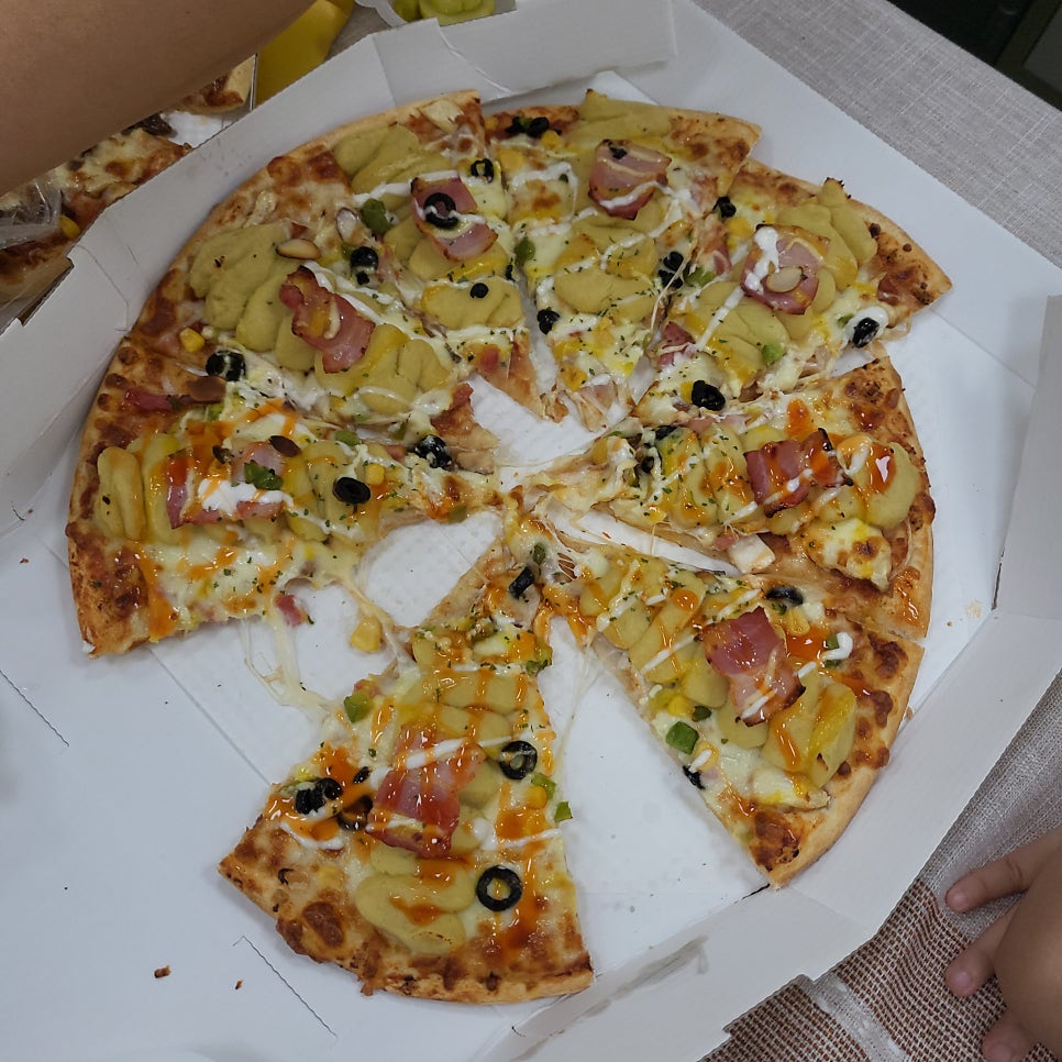 반올림피자 인천동인천점 사진 1