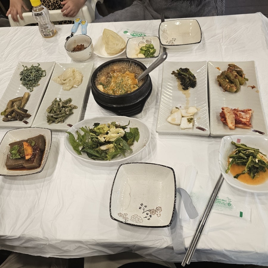 고향맛집 본점 사진 5