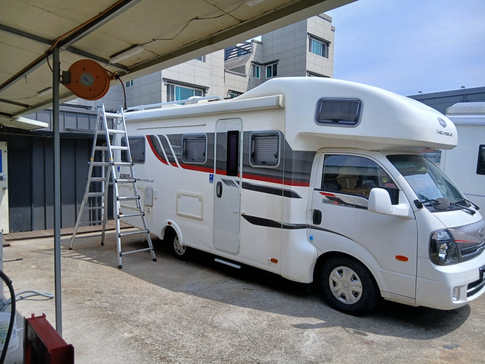 울산 캠핑카수리 태양광 수리 고출력 알터네이터 설치 [삼영디자인]