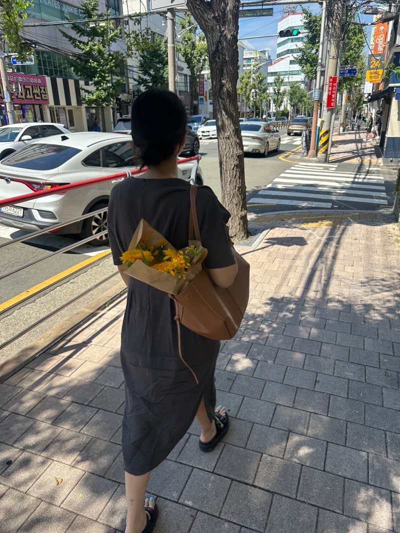 해삐벌쓰데이 - 생일 기념 장바구니 위시템 털기 (에어팟, 나이키 런닝바지, 오클리 리덕스, ....