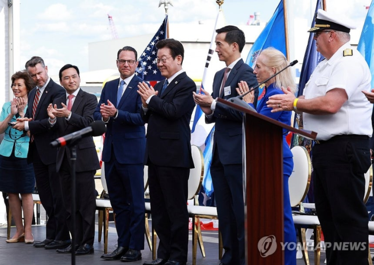 [이슈] <b>한화 필리조선소</b>, 안보선 명명식! 이 대통령 "<b>마스가</b>... 