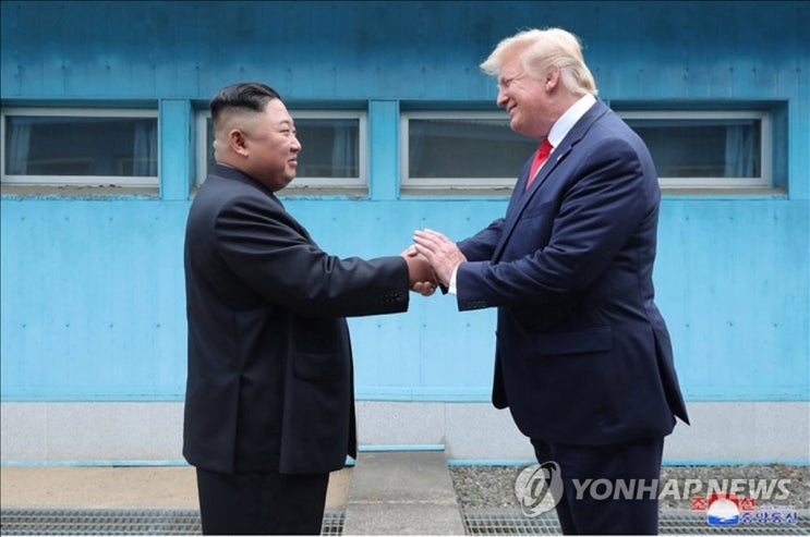 [돋보기] “<b>트럼프</b> ‘<b>김정은</b>... 제안에 북미<b>대화</b> 불씨 살아날까”