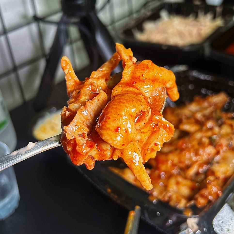 화산불닭발 사진 2