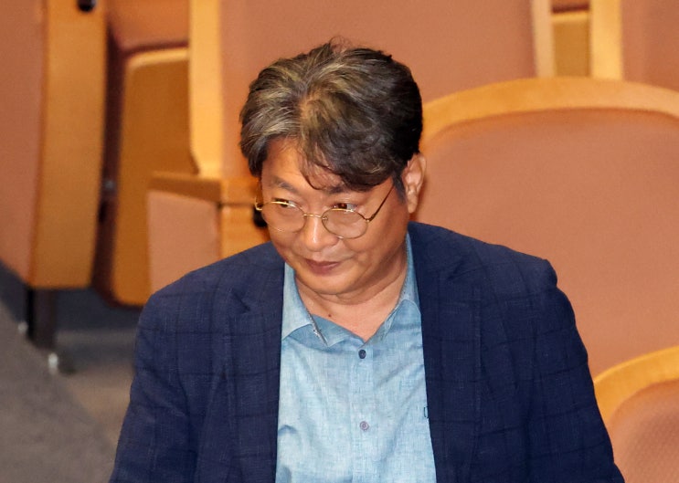 경찰, <b>이춘석</b> 차명 주식거래 의혹 관련 국회사무처 <b>압수수색</b>