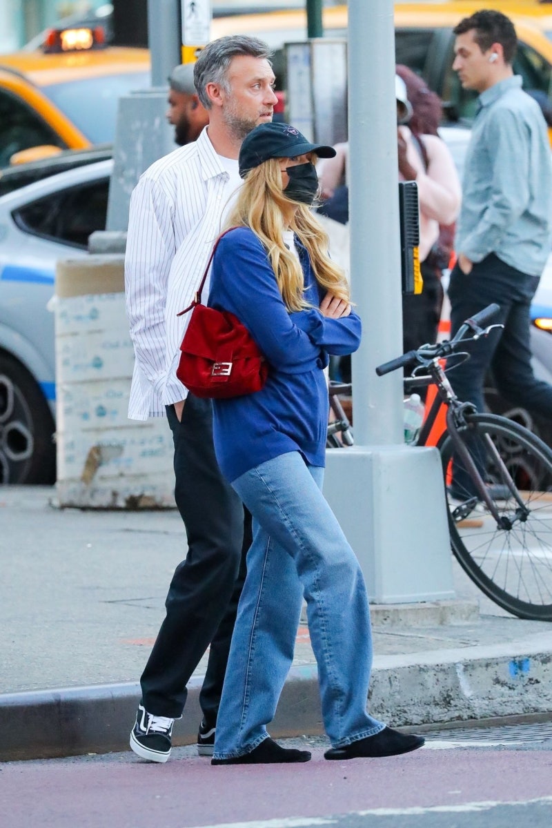 제니퍼 로렌스(Jennifer Lawrence) - 남편 쿡 마로니와 저녁 식사 데이트