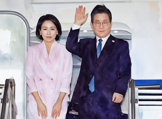 <b>이재명 대통령</b>, 필라델피아 공항 <b>귀국길</b>