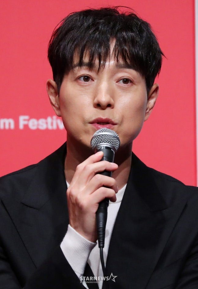 정성일, ‘우리들의 블루스’ 출연 당시 신민아에 화내는 장면 때문에 친구들에게 욕먹은 사....