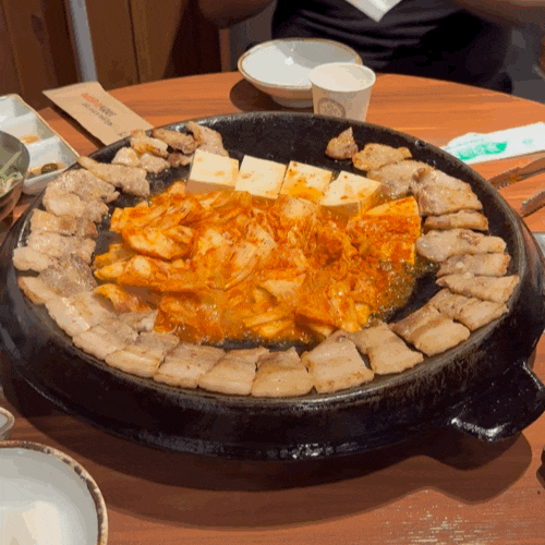  [서울/사당역 맛집] 무조건 재방문하게 되는 무쇠김치삼겹 사당점