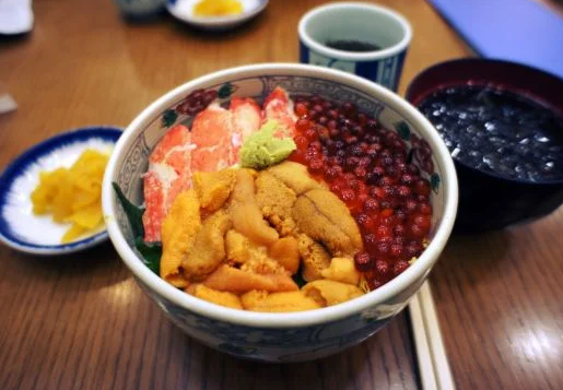  日 성게덮밥 한 그릇 17만원 기후변화가 뒤흔든 식탁 물가