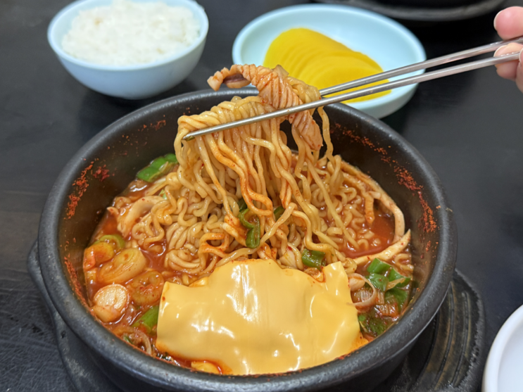  경춘자의 라면땡기는날 혼밥 라땡 맵기조절필수