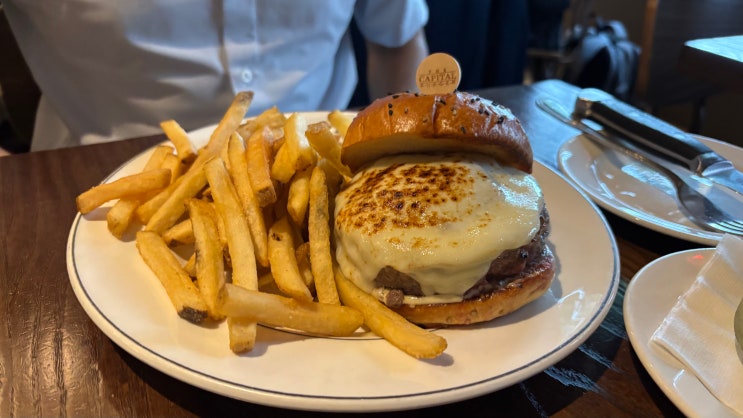  [DC] 워싱턴 DC 맛집 더 캐피탈 버거 The Capital Burger / 컨벤션 센터 근처 맛집