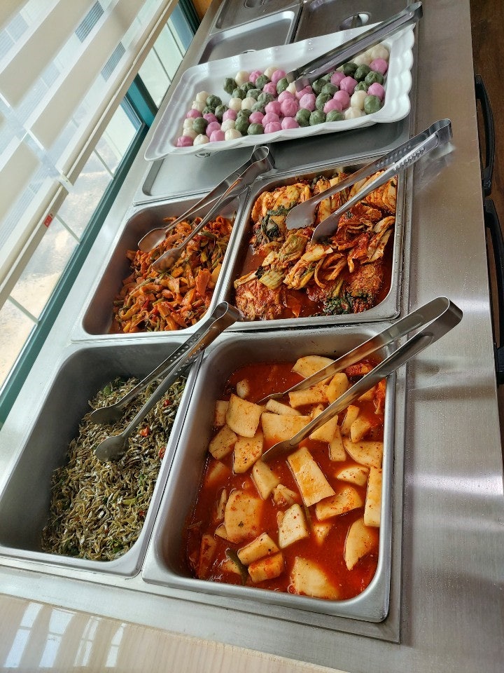 더맛한식뷔페 사진 4