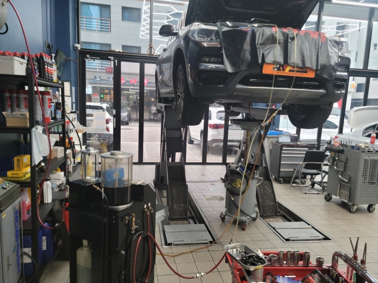  BMW X3ㅣ엔진 오일 교환ㅣ엔진 오일 플러싱ㅣ뷔르트 트라이애슬론 T9ㅣ수입차 정비소ㅣ다산 수입차 정비소ㅣ구리 수입차 정비소ㅣ남양주 수입차 정비소ㅣ노원구 수입차 정비소ㅣ
