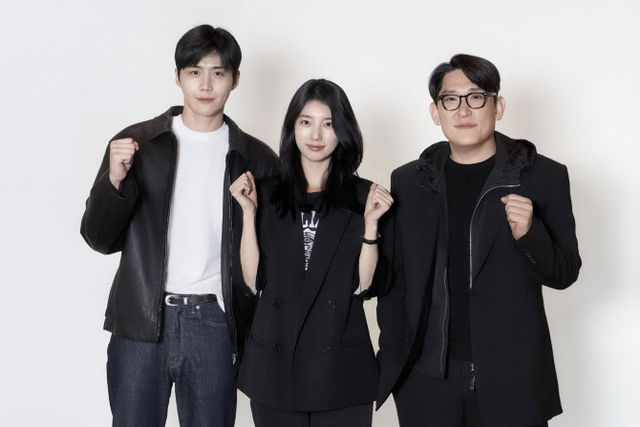  수지·김선호 '현혹', 촬영장 쓰레기 무단 투기 "어두워서…바로 정리"[공식]