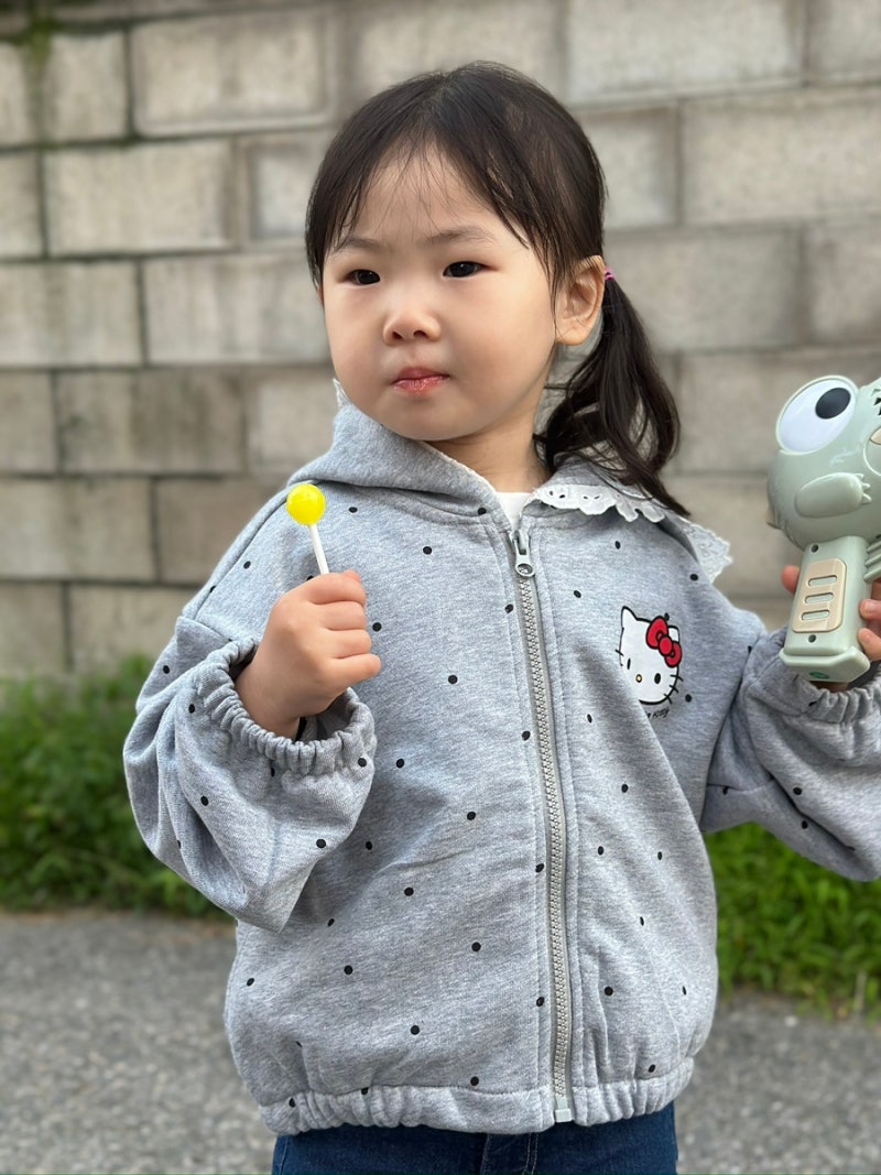 래핑차일드 헬로키티 후드집업 4세아이 110사이즈 착용후기