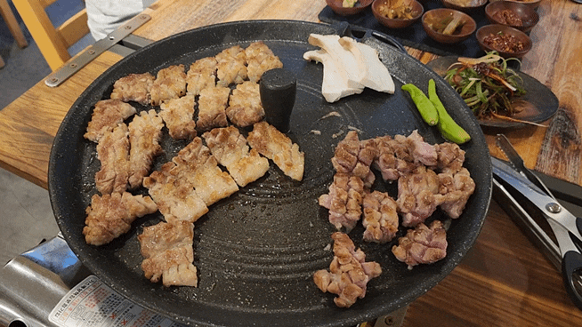  창원 마산 합성동 맛집 이산 짚불 고기집