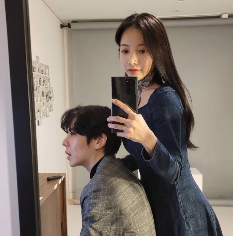  최수정 박태준 이혼 인스타 걸그룹 프로필 나이 부모 아버지 아빠 화사 재산 만화회사 유니버스 폭로 정보 총정리