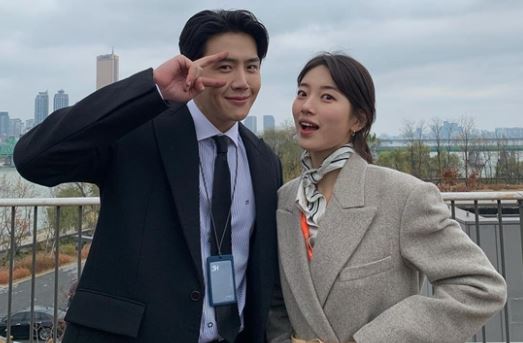 드라마 <b>현혹</b> 제주도 숲 촬영 <b>쓰레기 무단 투기</b> 논란 웹툰 원작... 