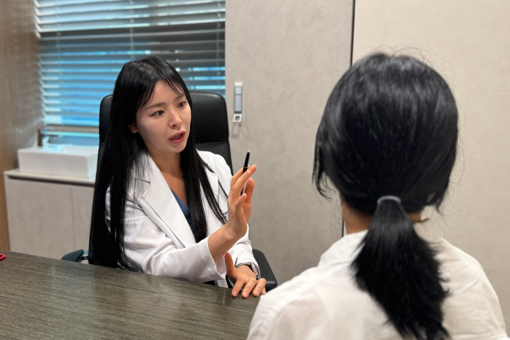  대구 눈가주름 고민, 아이써마지와 버츄아이 뭐가 다를까요?