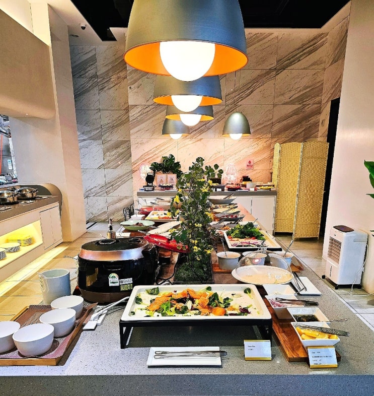  명동 호텔 맛집 L7 플로팅 명동 뷔페 추천 가격 실화?