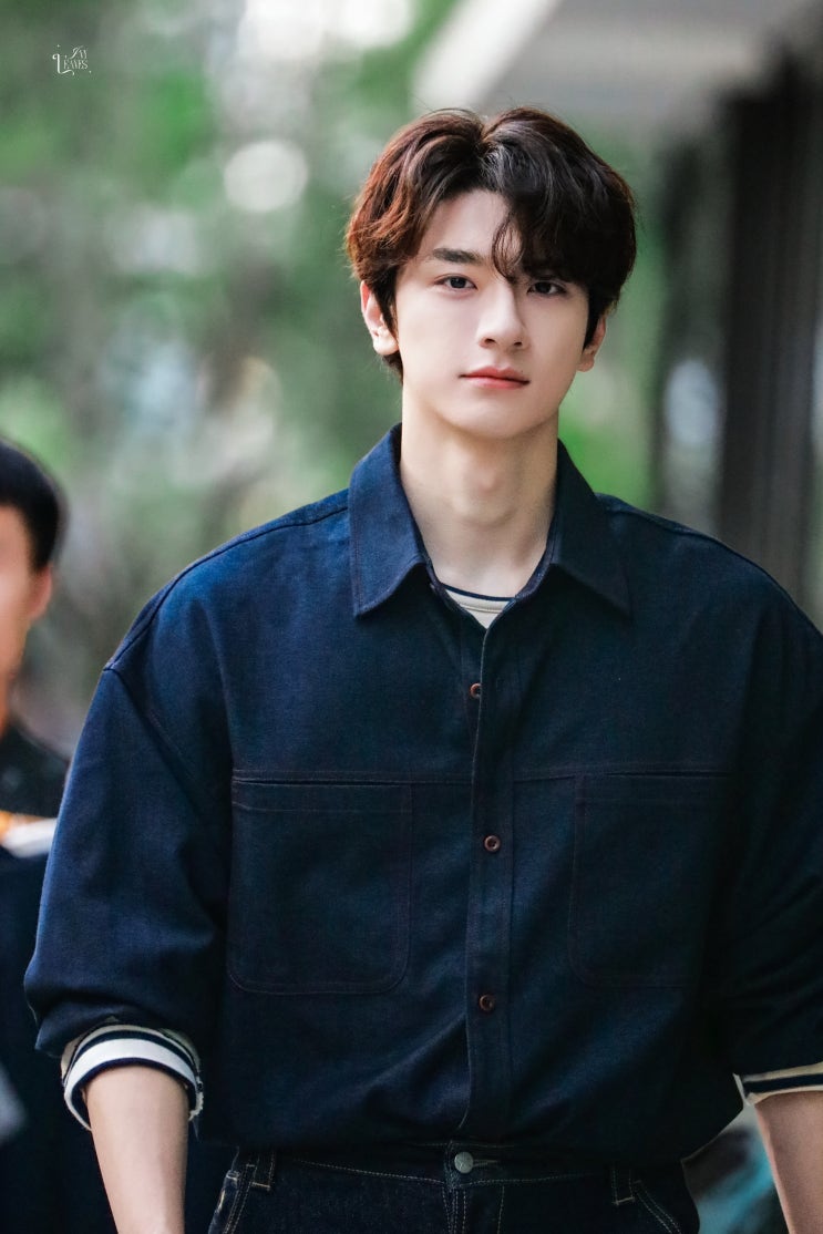  [250826] 절월량(折月亮) 촬영중인 린이