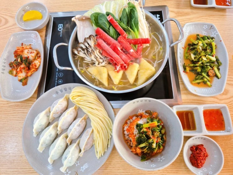  [ 전주 맛집 ] 우림칼국수 # 중화산동 정말 맛있는 만두전골 칼국수 보리비빔밥 맛집 추천