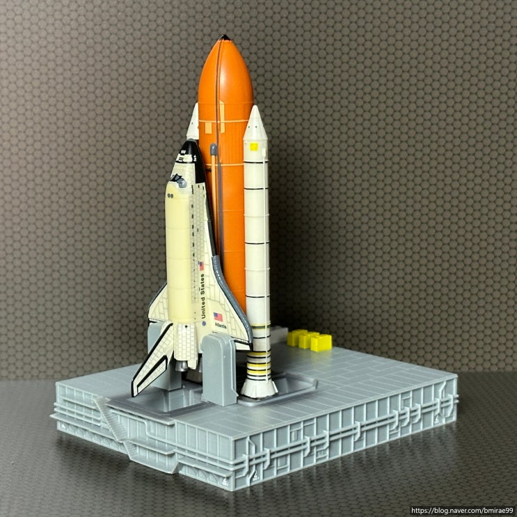  [1/500 특수기] OV-104 아틀란티스 우주왕복선과 발사장비