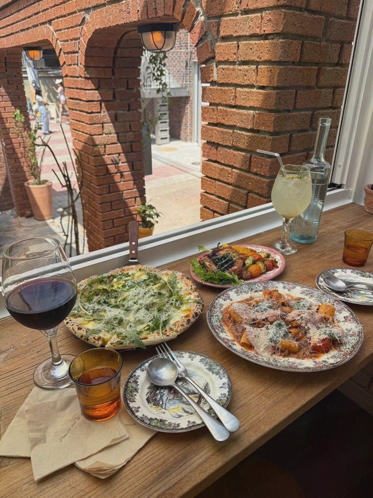  플르서라구뜨, 서울숲 데이트에 최적화된 멋진 공간!
