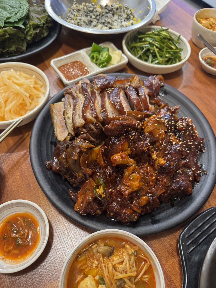  신림/신림역 족발 맛집 추천 ‘문성골족발집’ (불족 추천)