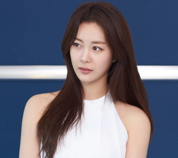 BTS 지민과 얽힌 송다은, 수비학이 밝히는 2025년 운명과 힘든 이유