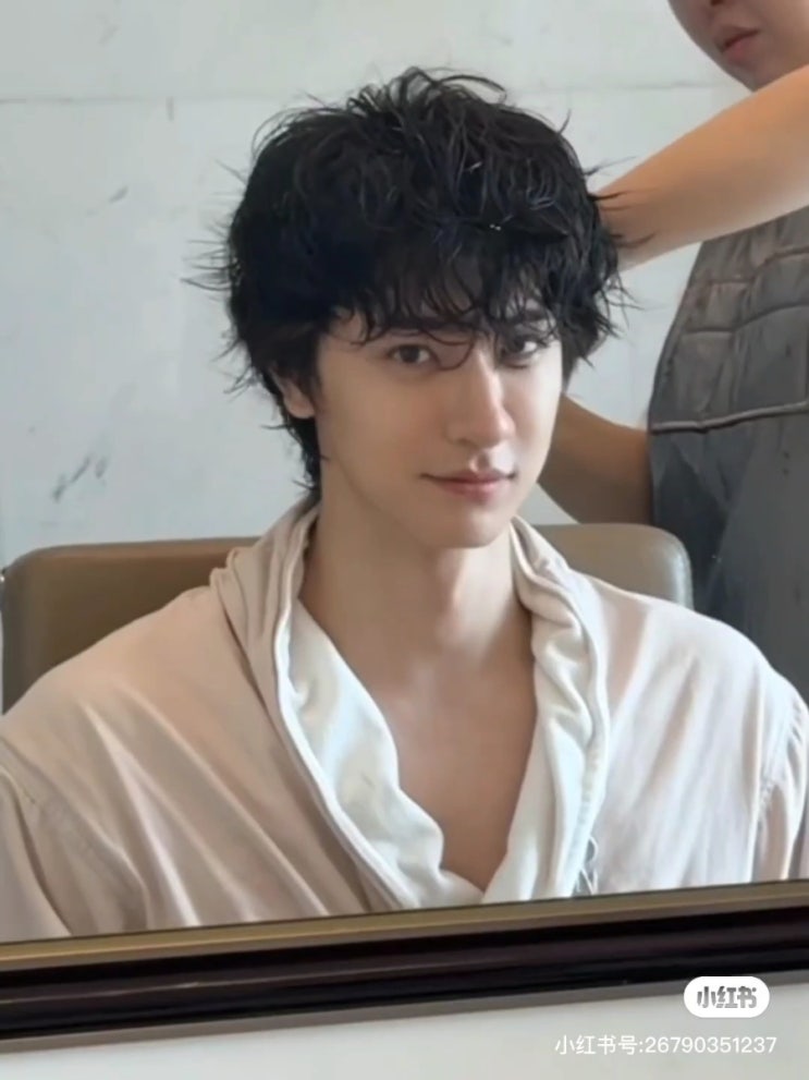  [250831] 苏瑞开号啦 샤오홍슈 _ 린이 곱슬머리 공유
