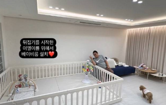  이용식, 손녀 이엘이 위해 거실 통째로 ‘베이비룸 설치’ 
