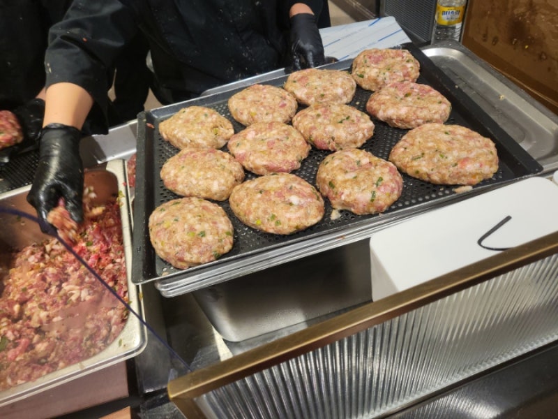 [강남 신세계백화점]프리미엄 델리 전문관 유투버 취요남 팝업 떡갈비 노가