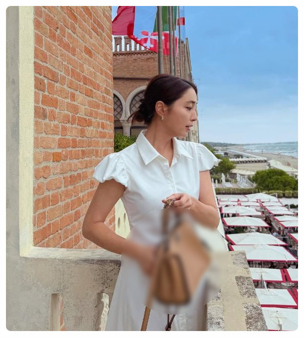 <b>이민정</b> 이탈리아 근황 <b>베니스</b> 국제<b>영화제</b> 남편 <b>이병헌</b> 출연... 