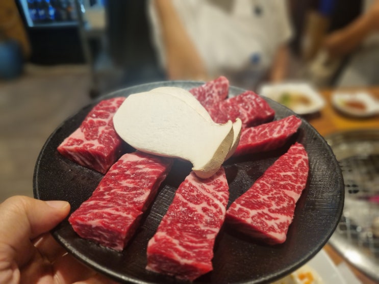  [망우역맛집] 회식하기 좋은 망우 워터에이징 소고기 맛집 소먹날의 생등심과 살치살 후기