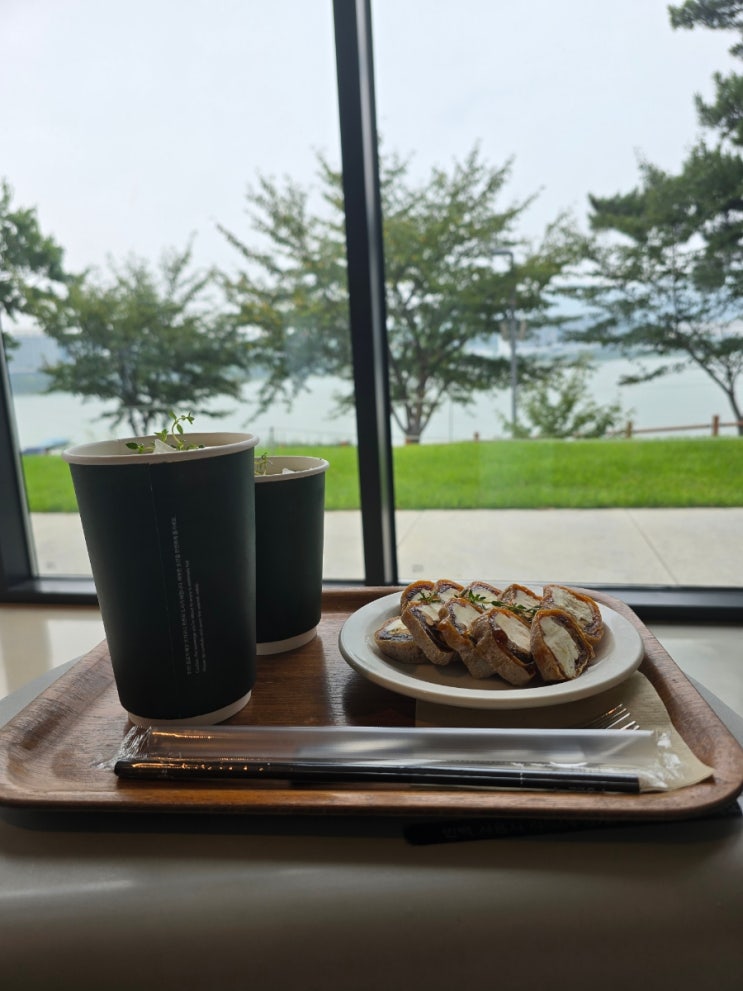  [또간집] [ 경주 보문카페 ] 『 엘로우 (LLOW) 』 무화과라떼, 쑥쑥패너, 호두크림치즈곶감말이 내돈내산 솔직후기