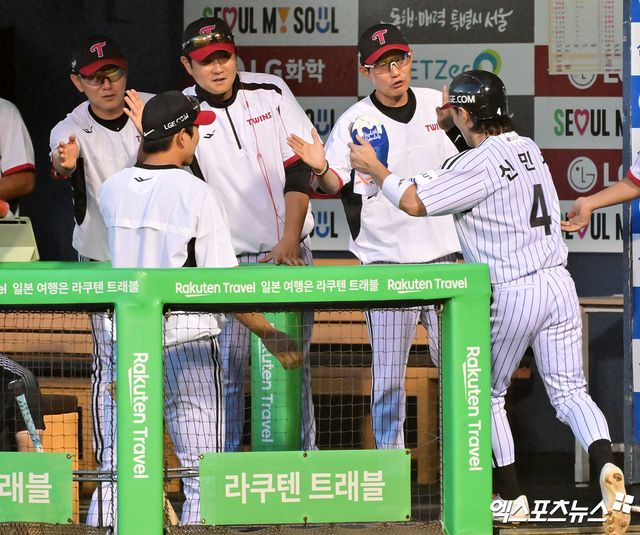 한화 연패 빠진 날, <b>LG</b> 이겼다→톨허스트 앞세워 <b>키움 격파</b>... 