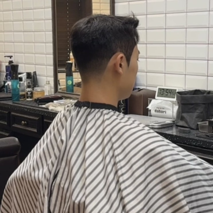  왕십리역 미용실 맨드 살롱 왕십리역점 수민 : 남자 짧은 머리 시술 과정