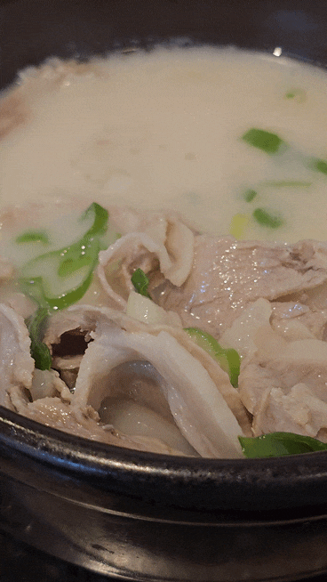  서면역에서 가장 가까운 찐맛집, 뜨끈한 서면역 국밥 '조선돼지국밥 서면점'