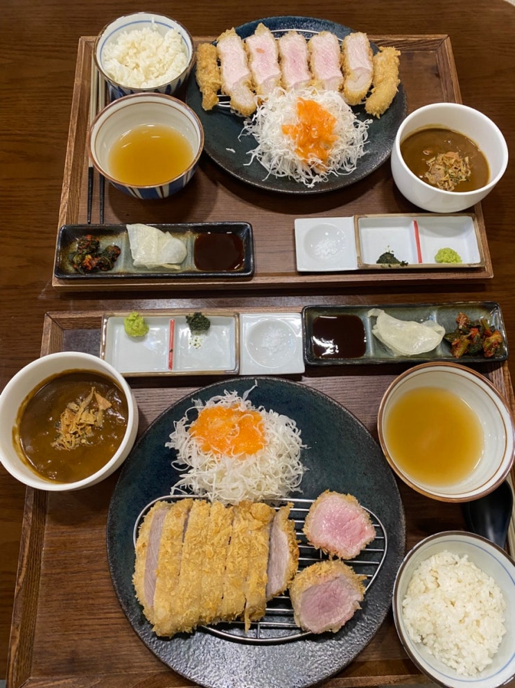  훈연향을 입힌 군산돈카츠 나운동 츠쿠 주차장 메뉴추천 특로스카츠 반반카츠 츠쿠카레 맛의 풍미가 다른 군산나운동맛집