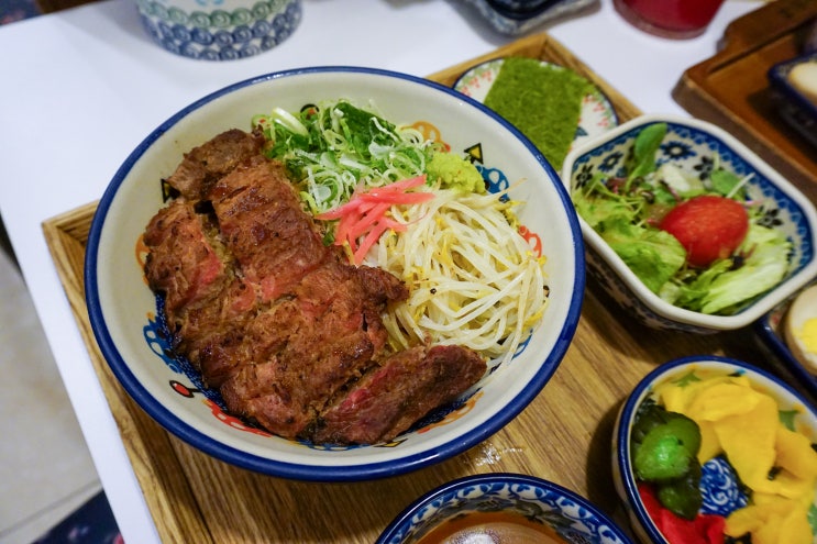  청주 복대동 저녁 맛집 미도인 떡갈비 스테이크 추천 후기