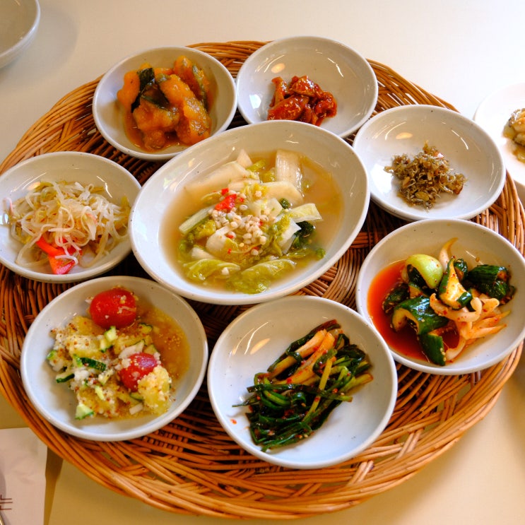  제주 안덕면 화순 정식 맛집 – 제주초가집 산방산본점, 전복요리 가득한 건강한 한상