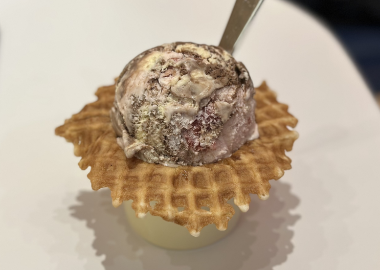  베라 네오폴리탄 스월 맛 리뷰, 코엑스 배스킨라빈스