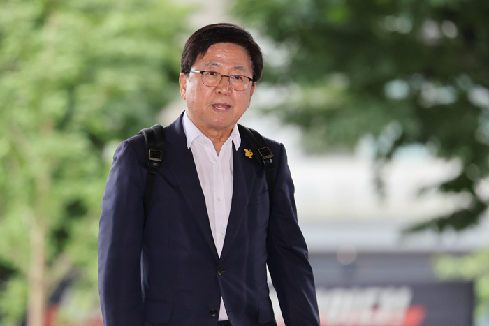 [영유방지법 논란(3)] 시류 편승? 본심 표출?…교육장관... 